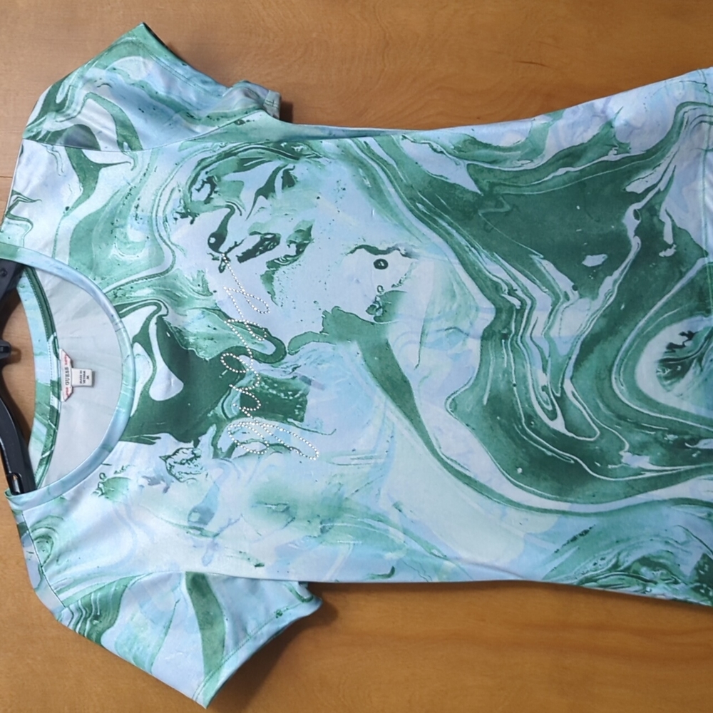 Guess active wear top